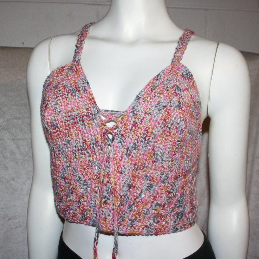 🌈🧶🎉 Handmade Festival Crop · Tie-Up · Size L
